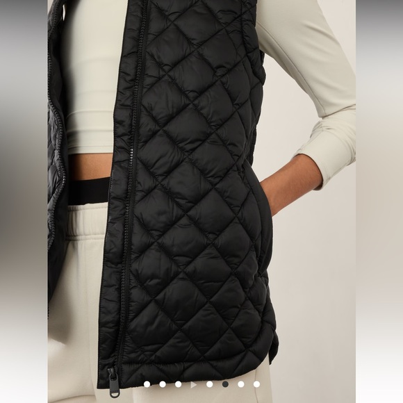 Athleta Black Vest NWT - Picture 4 of 4